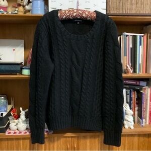 Sezane-like black cable knitwear